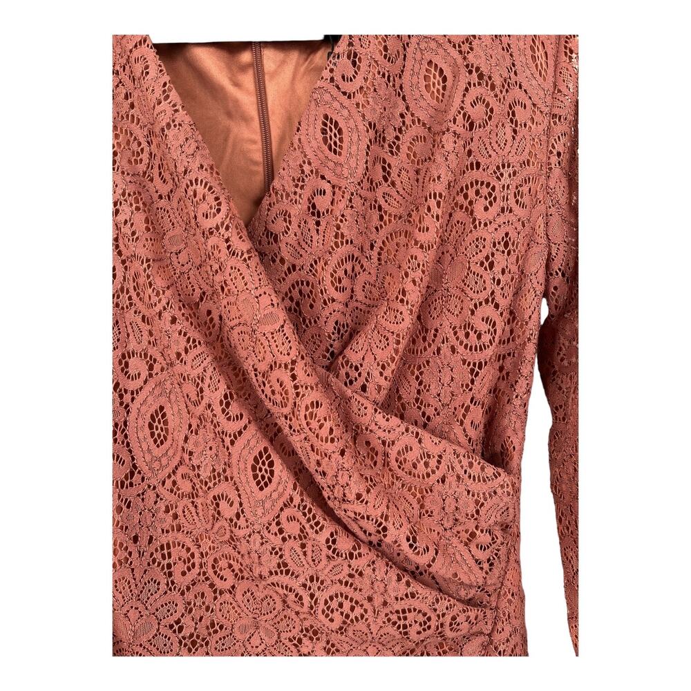 Bardot Dress Isla long sleeve lace side gathered size 10 XL - Picture 4 of 7